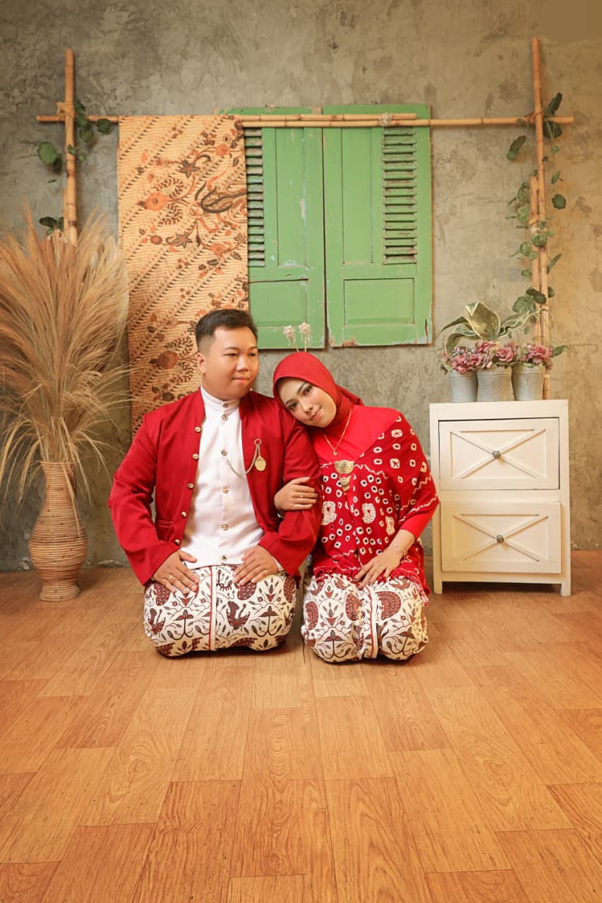 Rizki & Anggita (1) Rizki & Anggita (1)